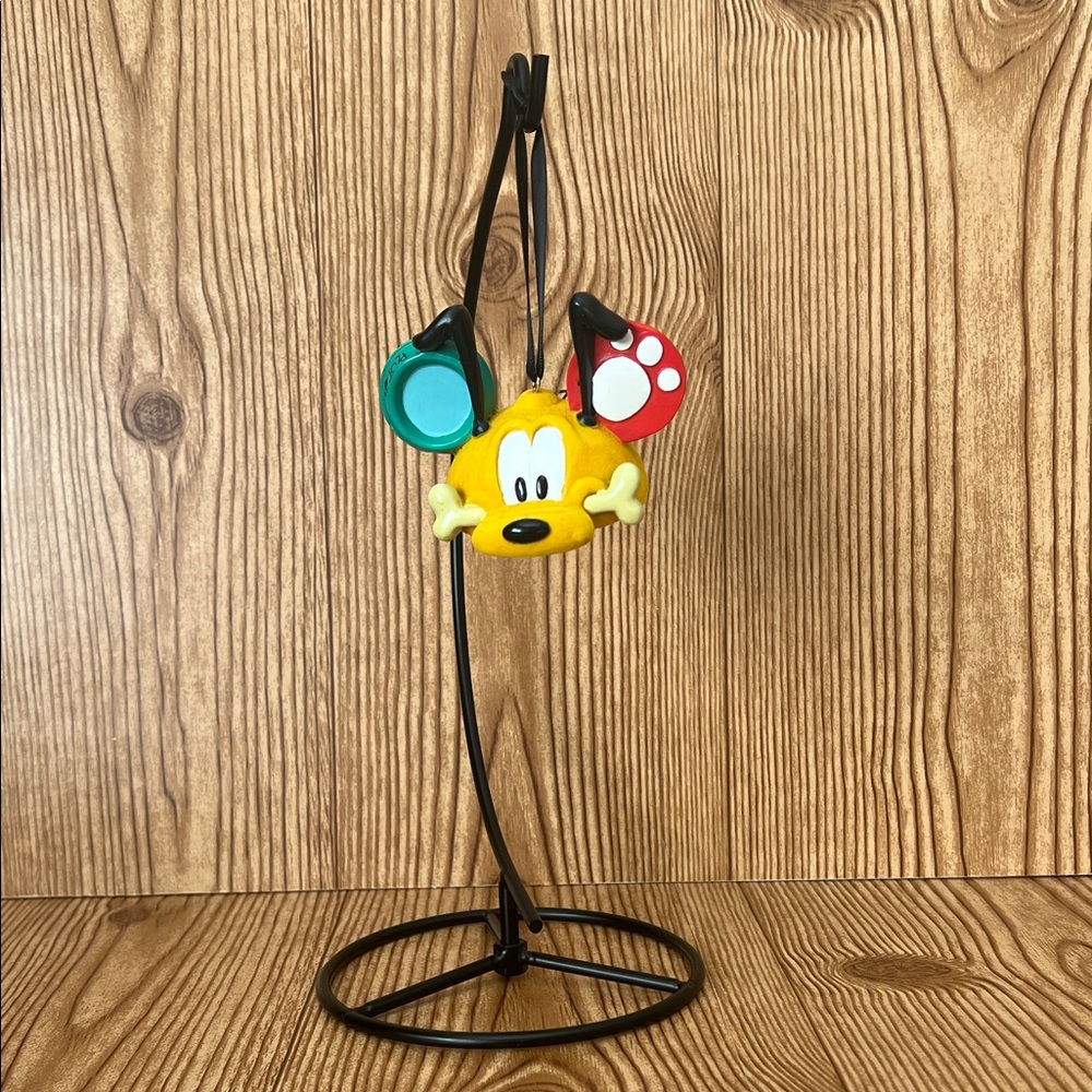 EUC Disney Parks Exclusive Fuzzy Classic Pluto With Bone Ear Hat Ornament